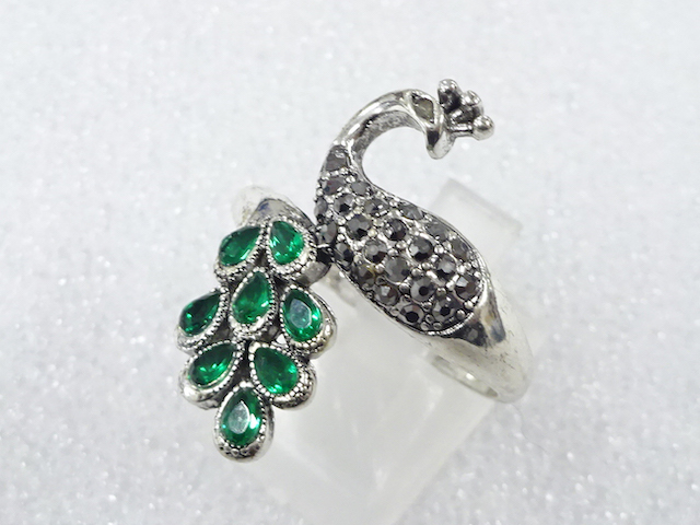 Japanese Kimono / Antique Accessories Metal